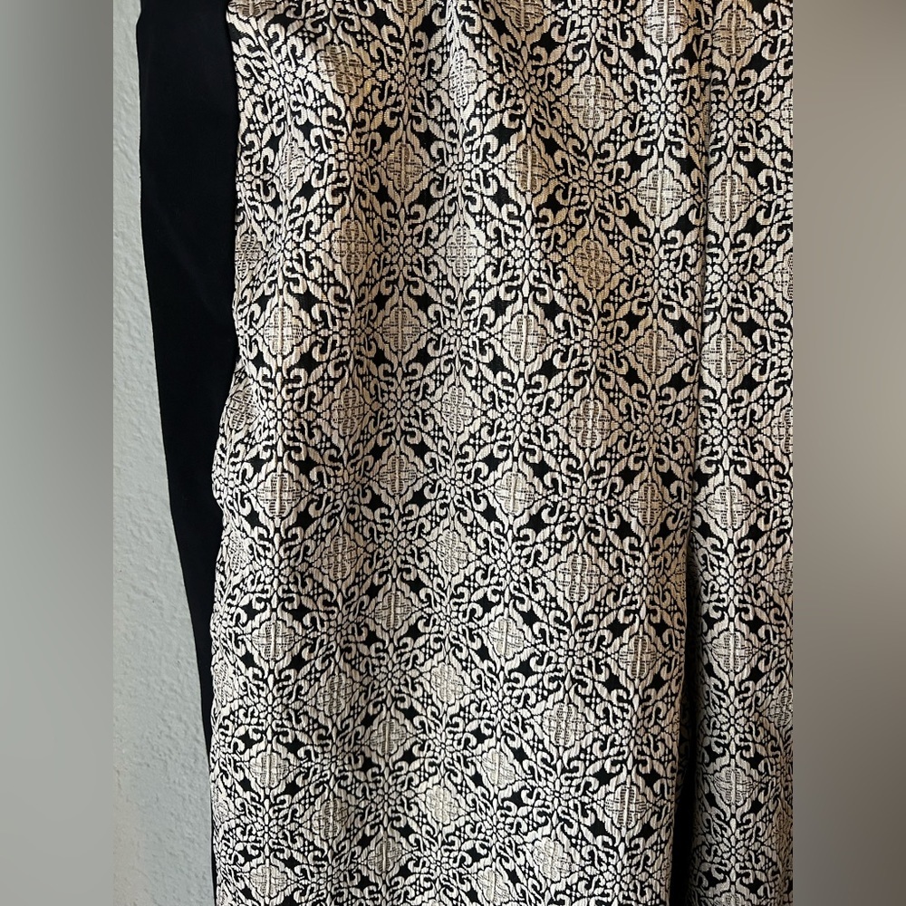 Lane Bryant Black & Gold Metallic Jacquard Ponte Slim Leg Pants size 18/20 - Picture 5 of 12